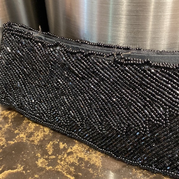 Le Regale Vintage black seed bead Velcro belt 33.5” long! Velcro closure adj. - Picture 2 of 11